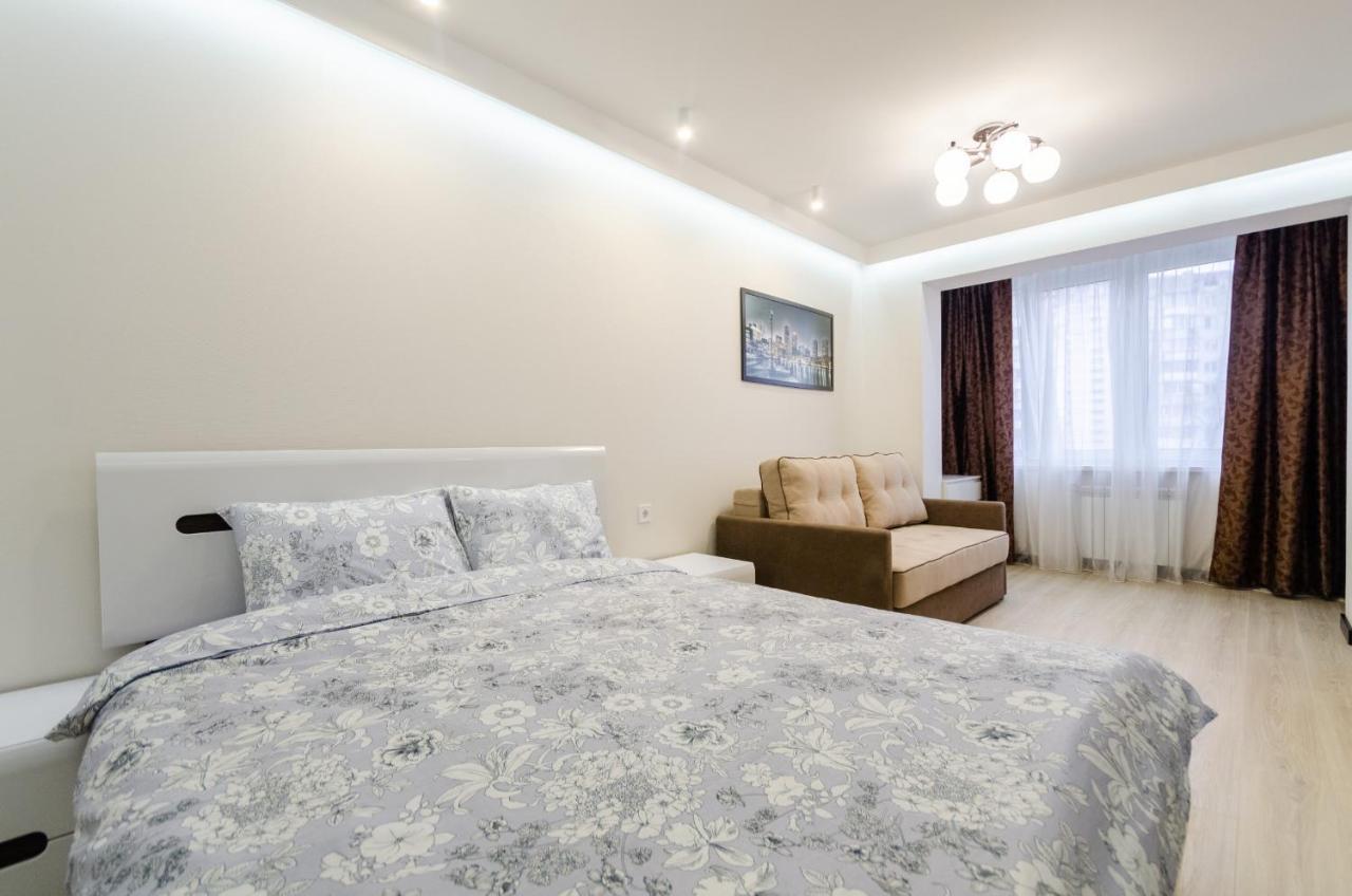 Artal On Obolonsky Avenue 31 Апартаменти *